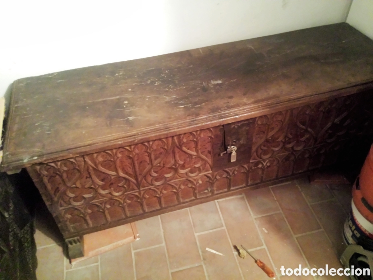 Antig&uuml;edades: VENTA ARCA ESTILO G&Oacute;TICA - Foto 1