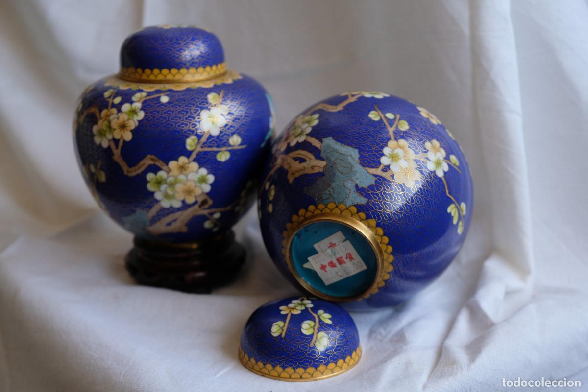 Antig&uuml;edades: Pareja de jarrones esmalte cloisonn&eacute; - Foto 3