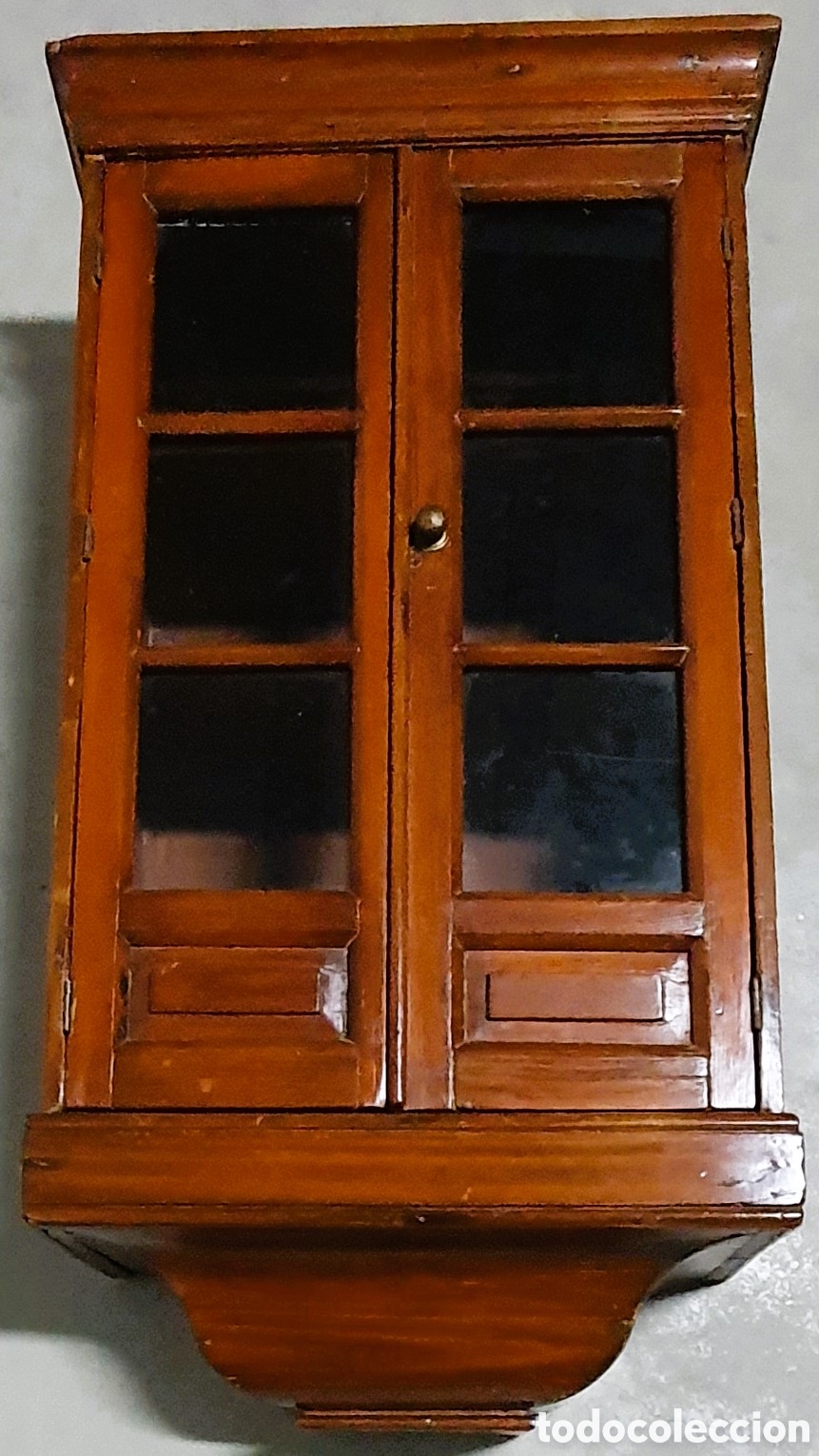 Antig&uuml;edades: CUNA Y ARMARITO DE MADERA S XIX - Foto 2