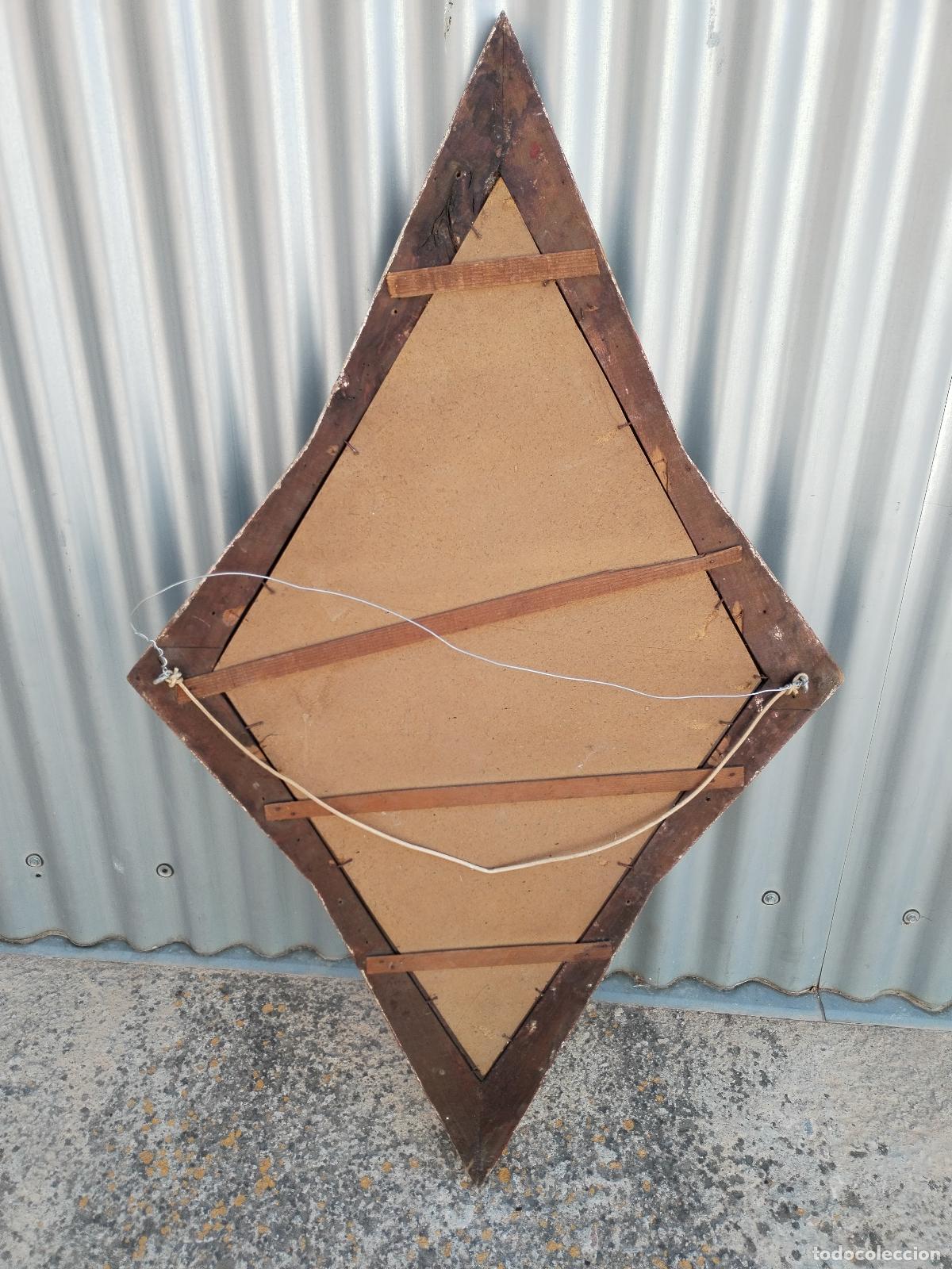 Antig&uuml;edades: antiguo espejo de madera en forma de rombo - Foto 3