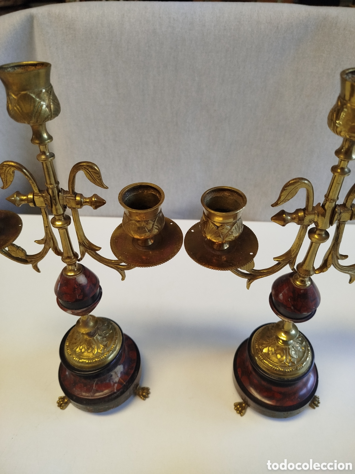Antig&uuml;edades: Pareja de candelabros en bronce y m&aacute;rmol. - Foto 2