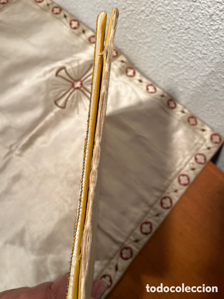 Antig&uuml;edades: Pa&ntilde;o y Corporal antiguo bordados - Foto 8