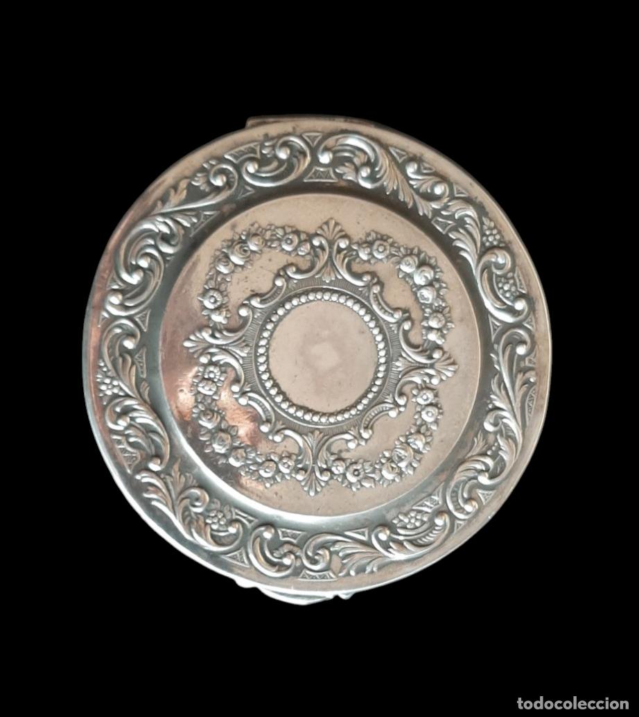 Antig&uuml;edades: (PLA-250211)PRECIOSA POLVERA DE PLATA - Foto 1