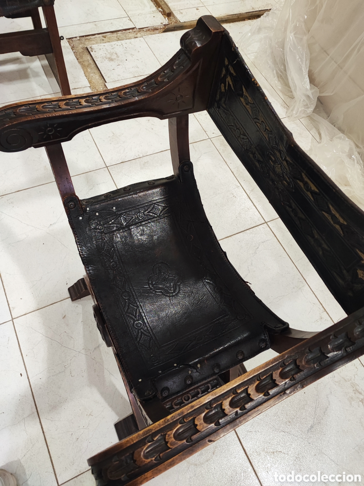 Antig&uuml;edades: Silla jamuga antigua - Foto 2