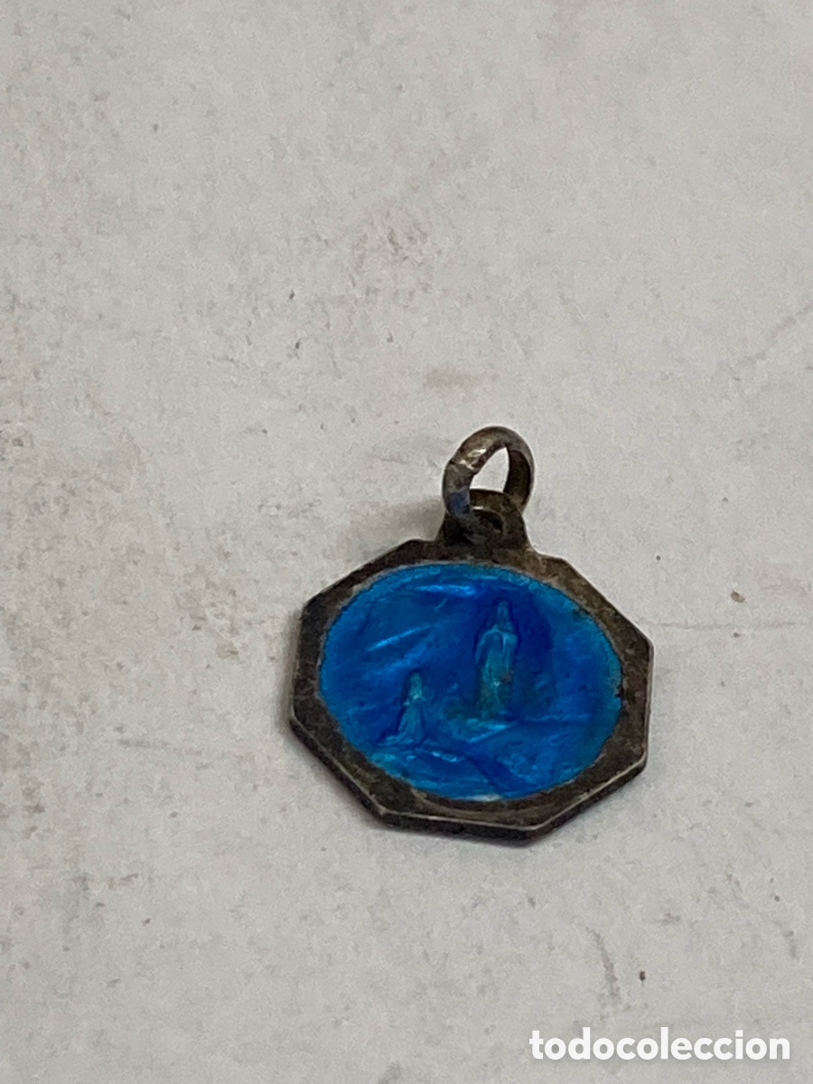 Antig&uuml;edades: Medalla de plata religiosa C414 - Foto 2
