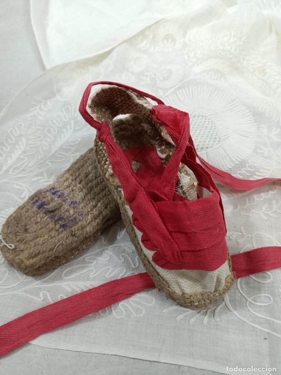 Antig&uuml;edades: Alpargatas antiguas, 13 cm - Foto 5
