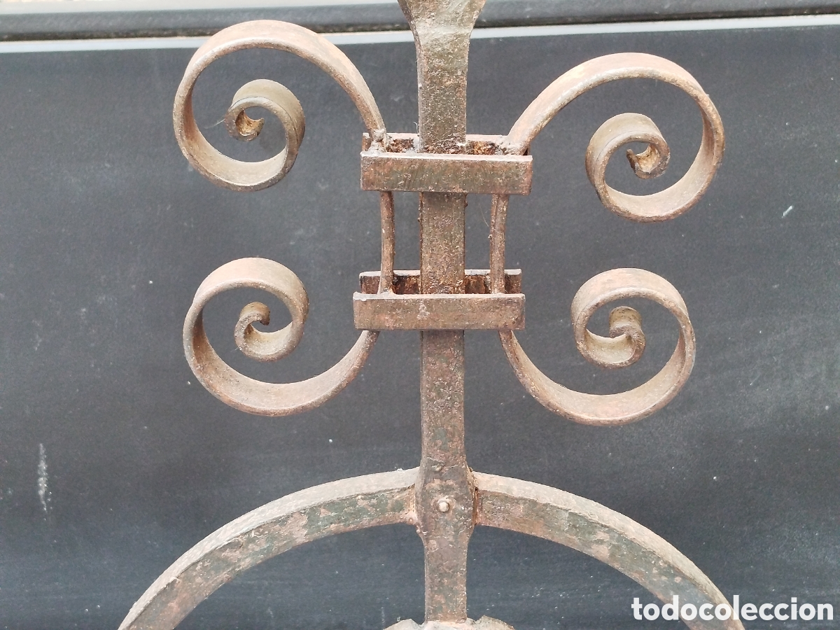 Antig&uuml;edades: Copete de reja S XVIII - Foto 5
