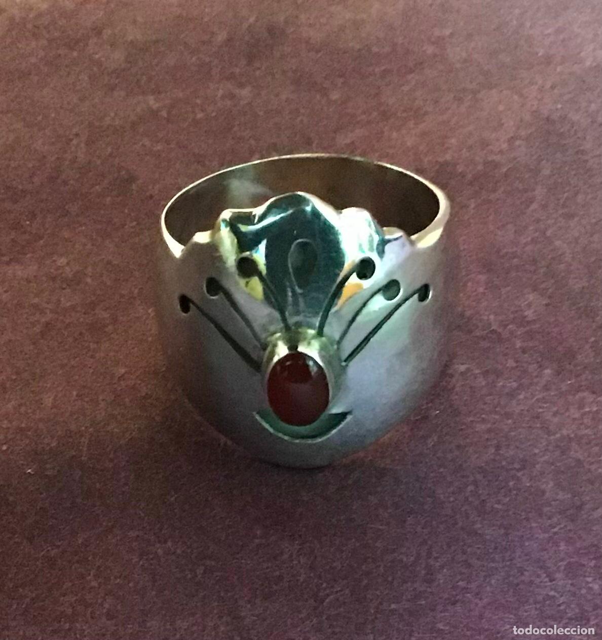 Antig&uuml;edades: ANILLO DE PLATA Y CARNEOL - Foto 2