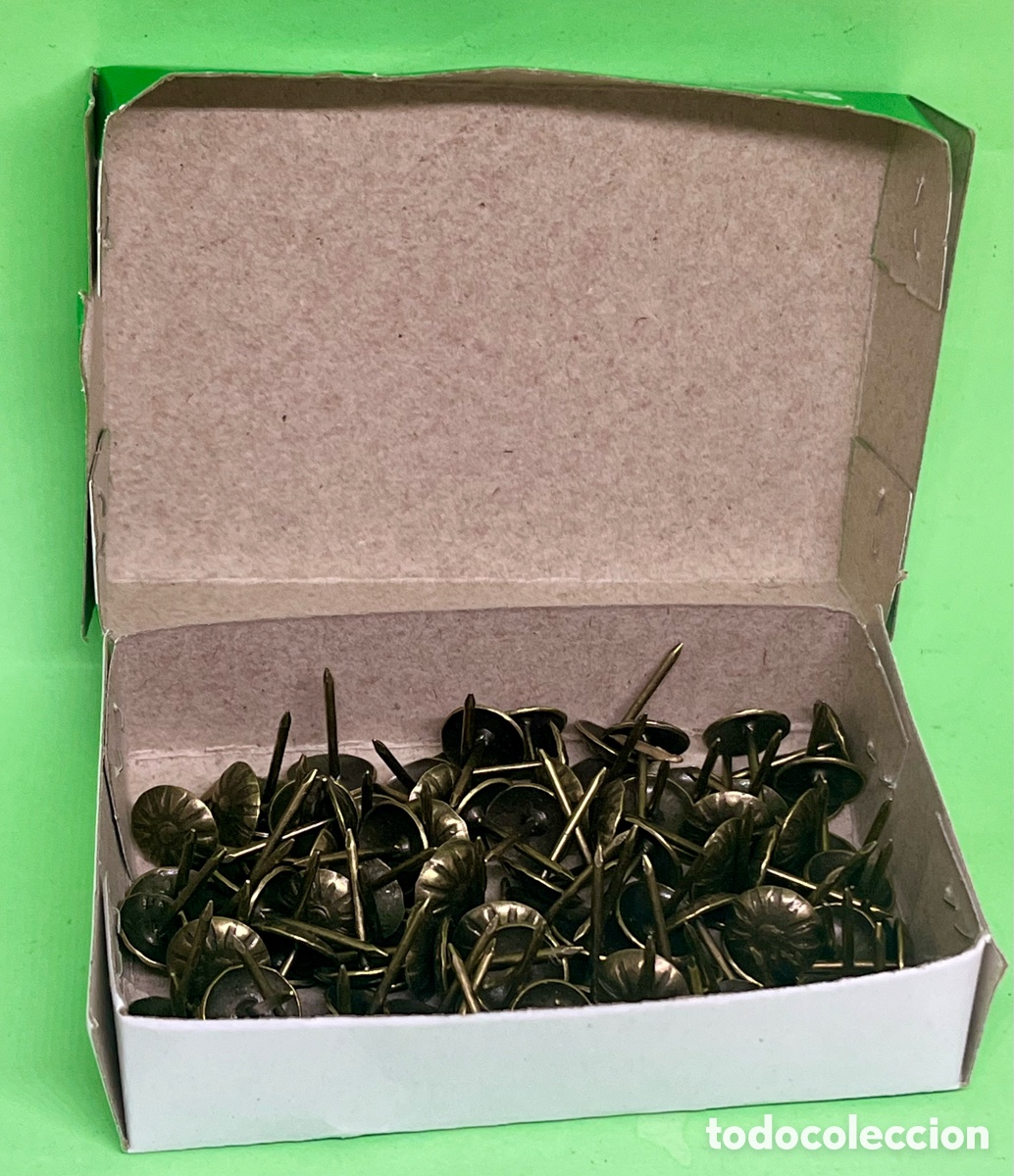 Antig&uuml;edades: CAJA CON CHINCHETAS DE COBRE - Foto 2