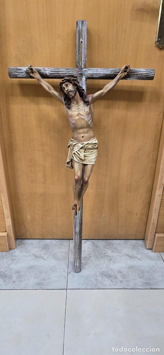 Antig&uuml;edades: Crucifijo Cristo de Madera. - Foto 2