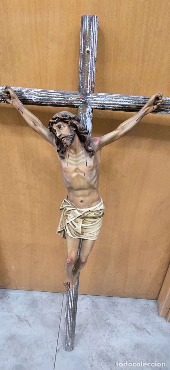 Antig&uuml;edades: Crucifijo Cristo de Madera. - Foto 3