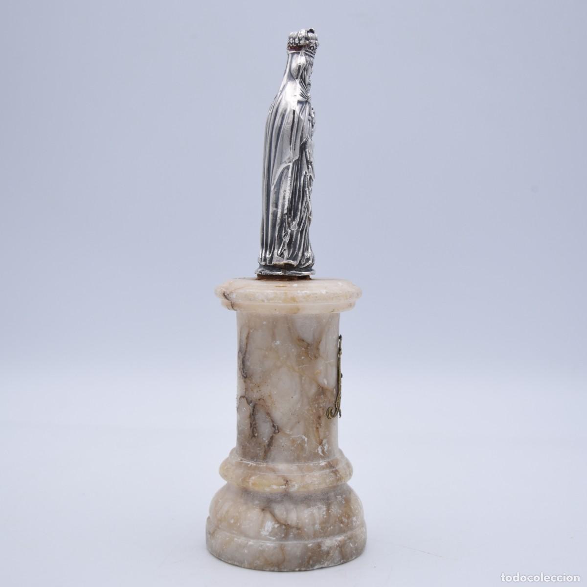 Antig&uuml;edades: Virgen de plata sobre base de m&aacute;rmol - Foto 11