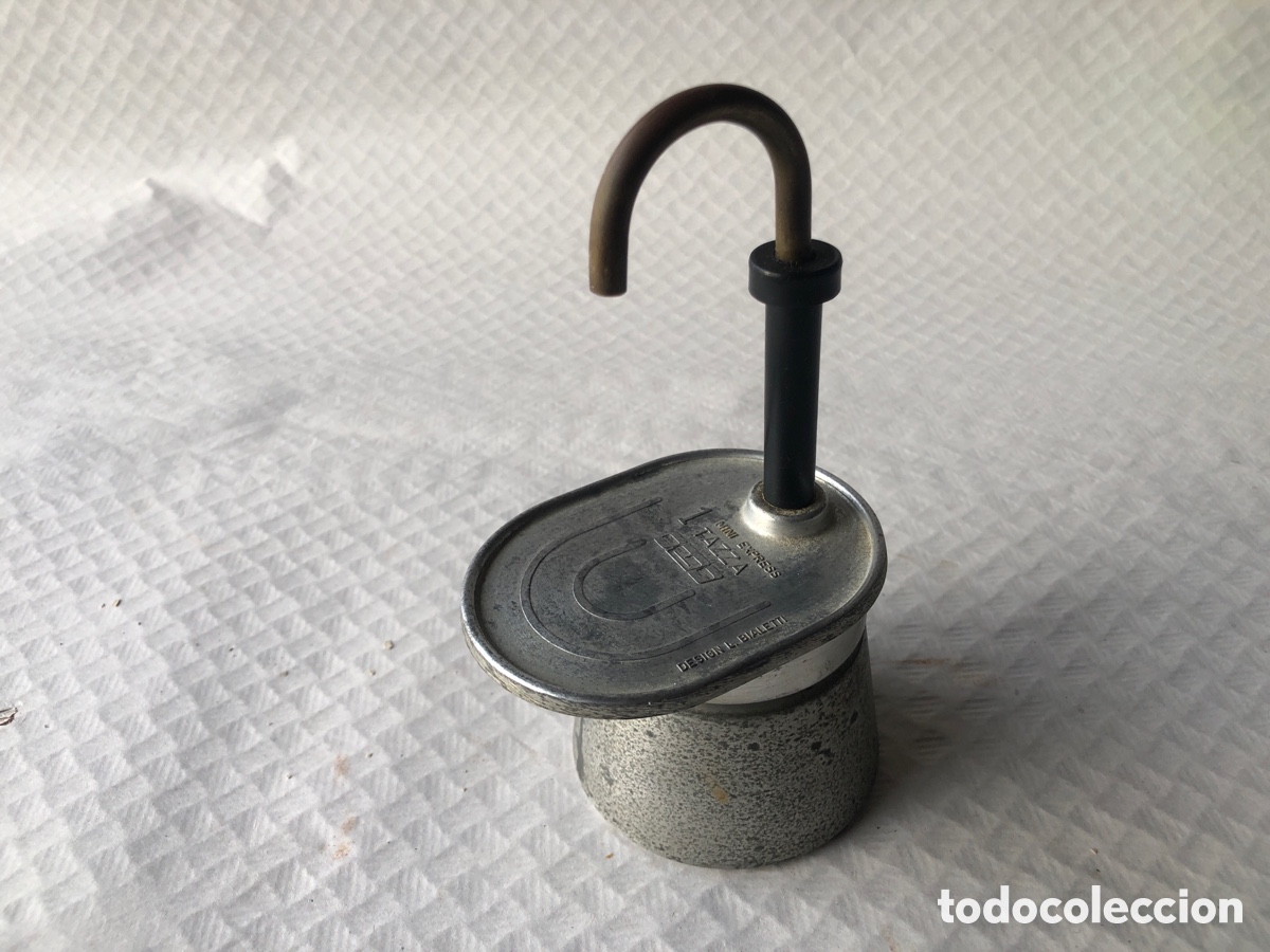 Antig&uuml;edades: Antigua mini cafetera italiana - Foto 1