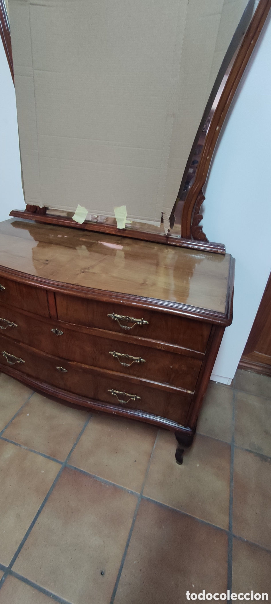Antig&uuml;edades: Antigua comoda con espejo - Foto 5
