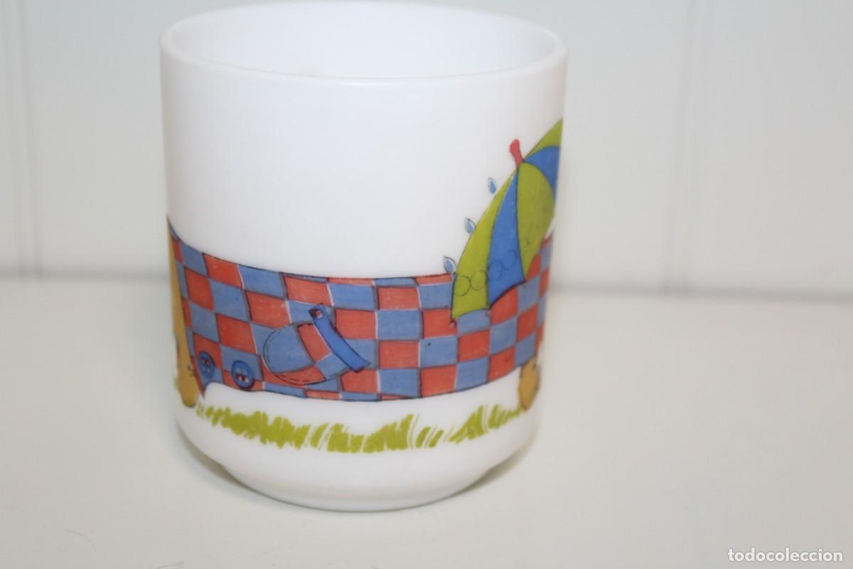 Antig&uuml;edades: TAZA ARCOPAL INFANTIL DECORADA PERRO - Foto 3