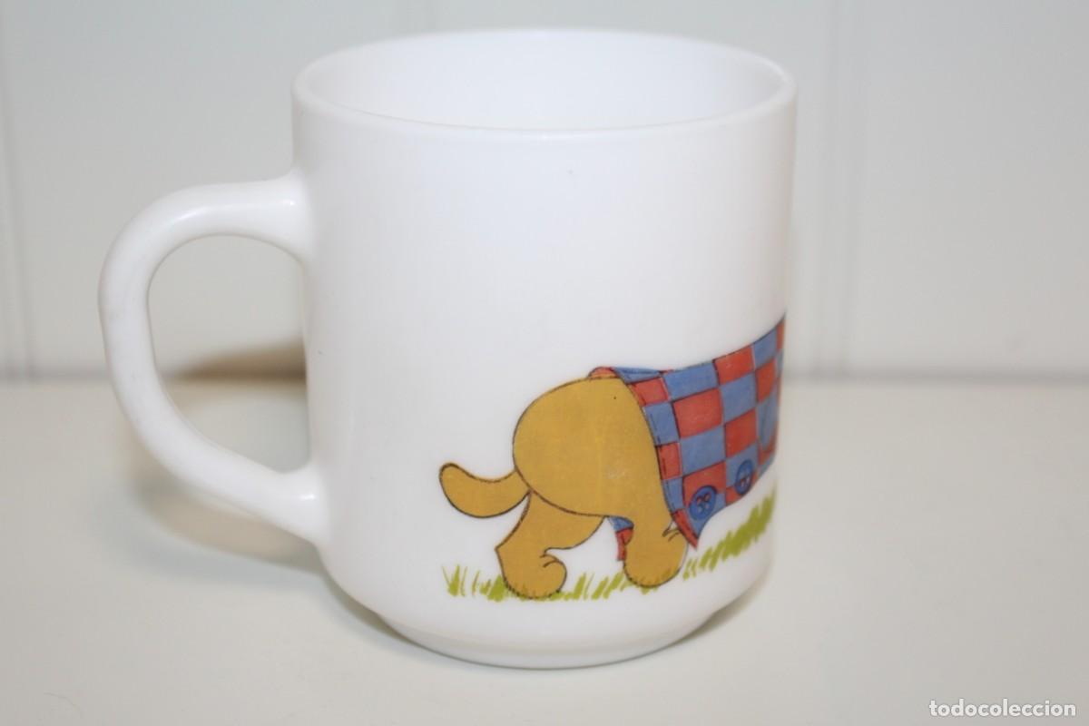 Antig&uuml;edades: TAZA ARCOPAL INFANTIL DECORADA PERRO - Foto 4