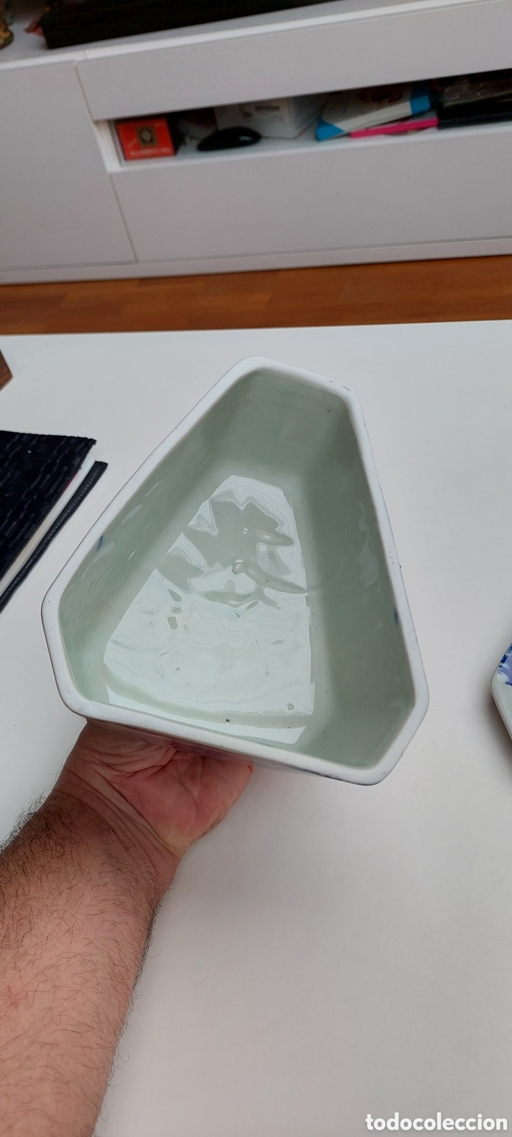 Antig&uuml;edades: Quesera Victoria Ware azul - Foto 4