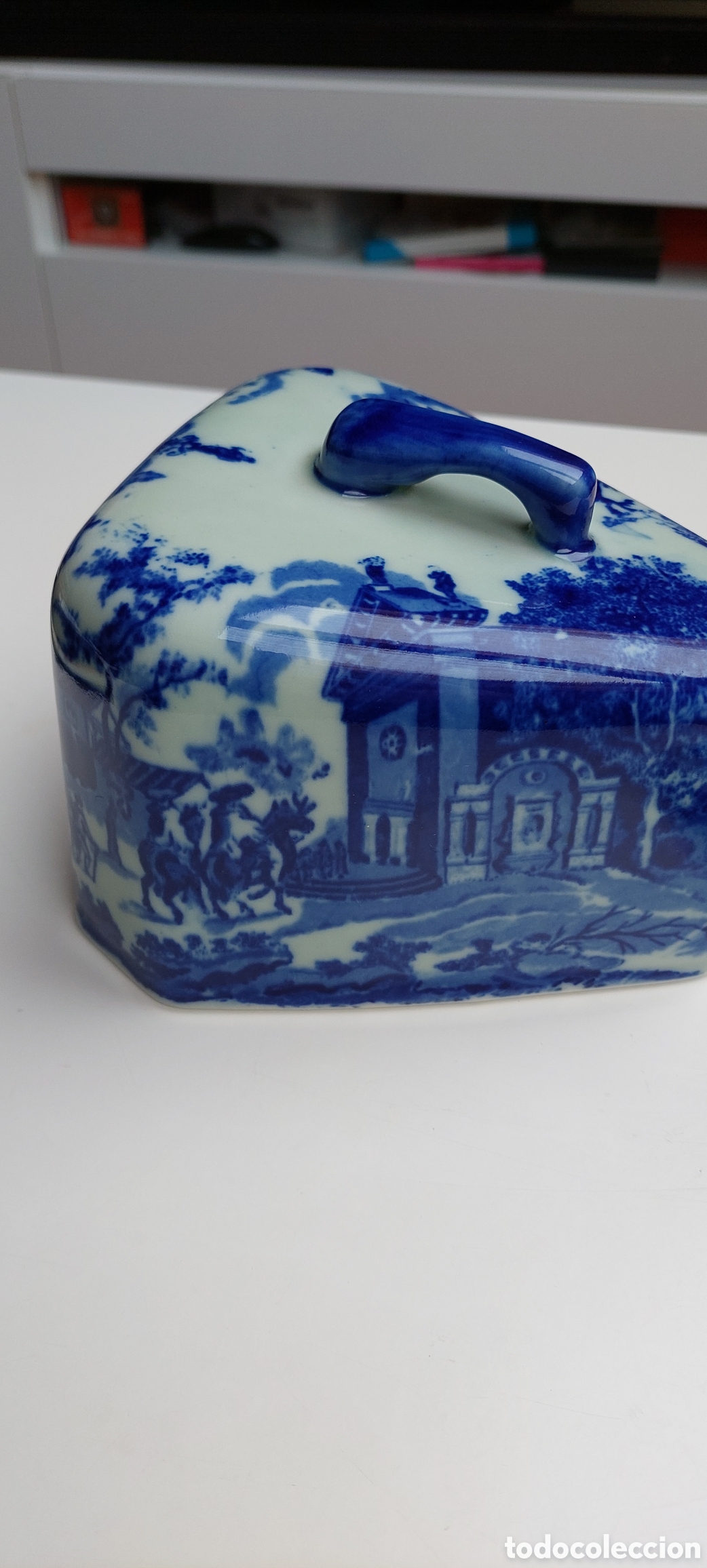 Antig&uuml;edades: Quesera Victoria Ware azul - Foto 5