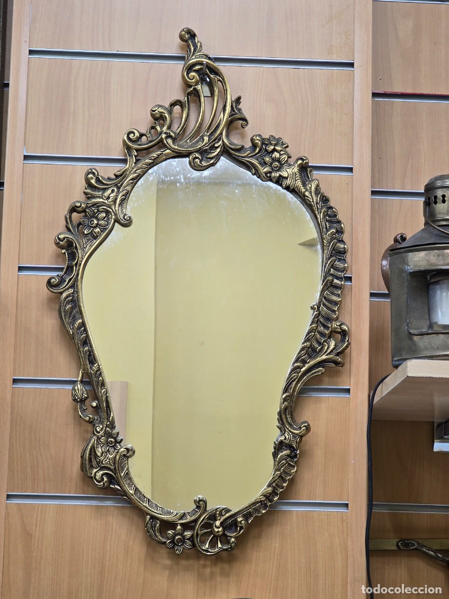 Antig&uuml;edades: Espejo con marco cornucopia de bronce - Foto 2