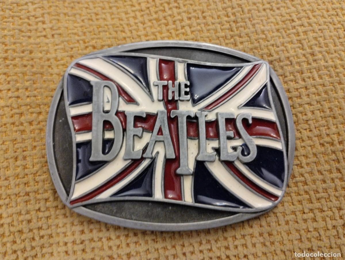 Antig&uuml;edades: Hebilla esmaltada The Beatles - Foto 1