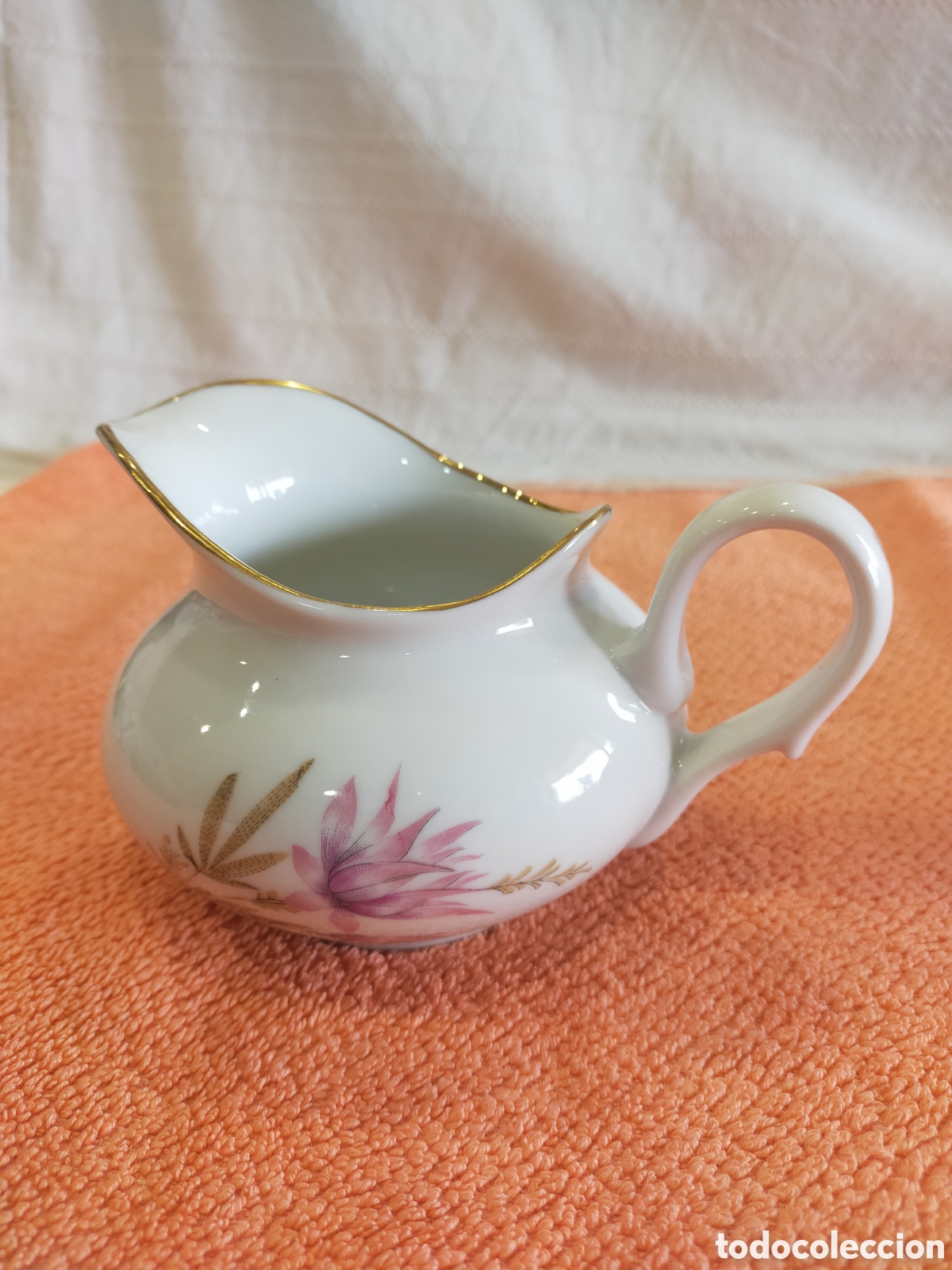 Antig&uuml;edades: Lechera de porcelana Bidasoa - Foto 1