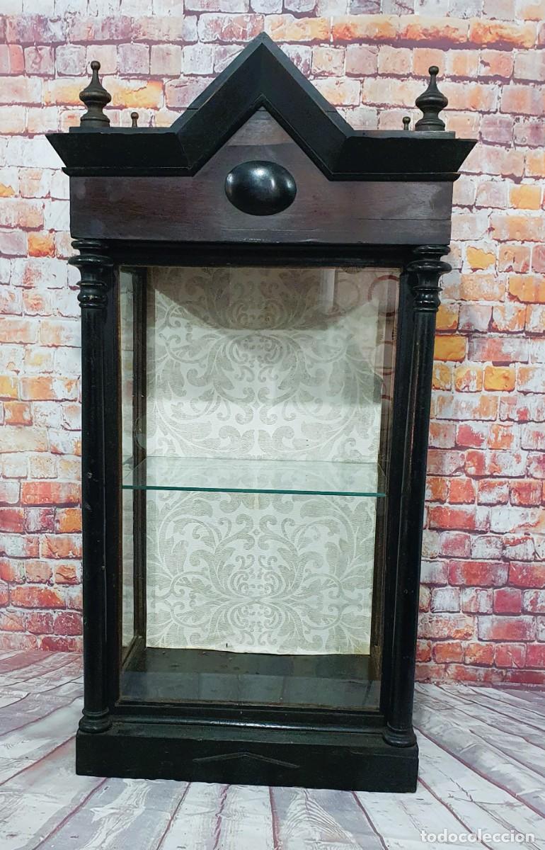 Antig&uuml;edades: Vitrina expositora hornacina - Foto 2