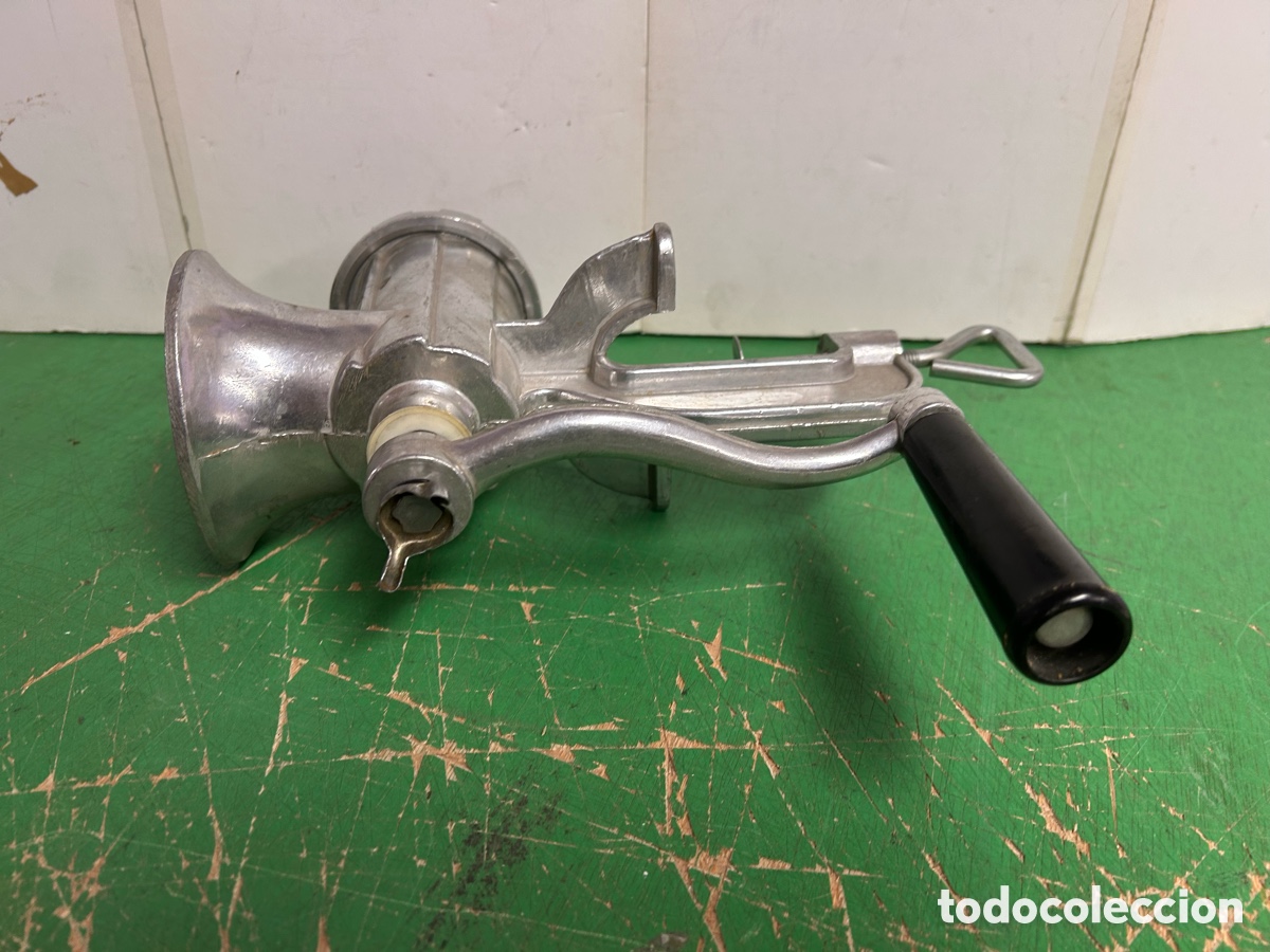 Antig&uuml;edades: PICADORA DE CARNE NUEVA - Foto 6