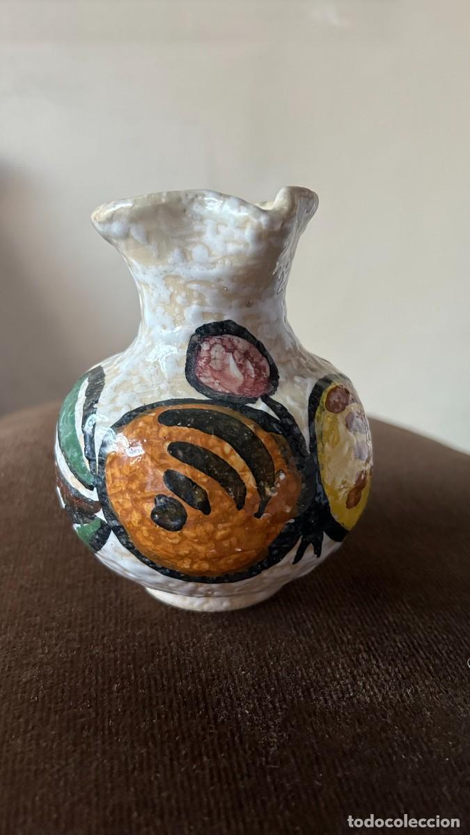 Antig&uuml;edades: Cinco jarras cer&aacute;mica Talavera - Foto 17
