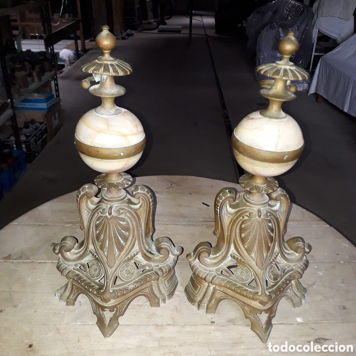 Antig&uuml;edades: Morrillos de chimenea de lat&oacute;n y alabastro - Foto 5