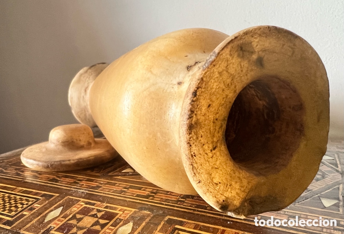 Antig&uuml;edades: Vaso de libaciones tebano - Foto 3
