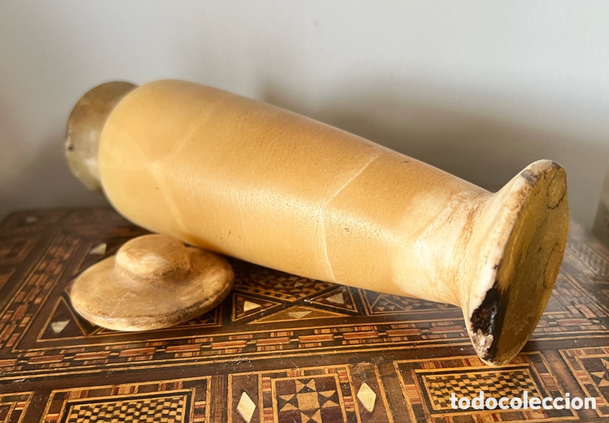 Antig&uuml;edades: Vaso de libaciones tebano - Foto 12