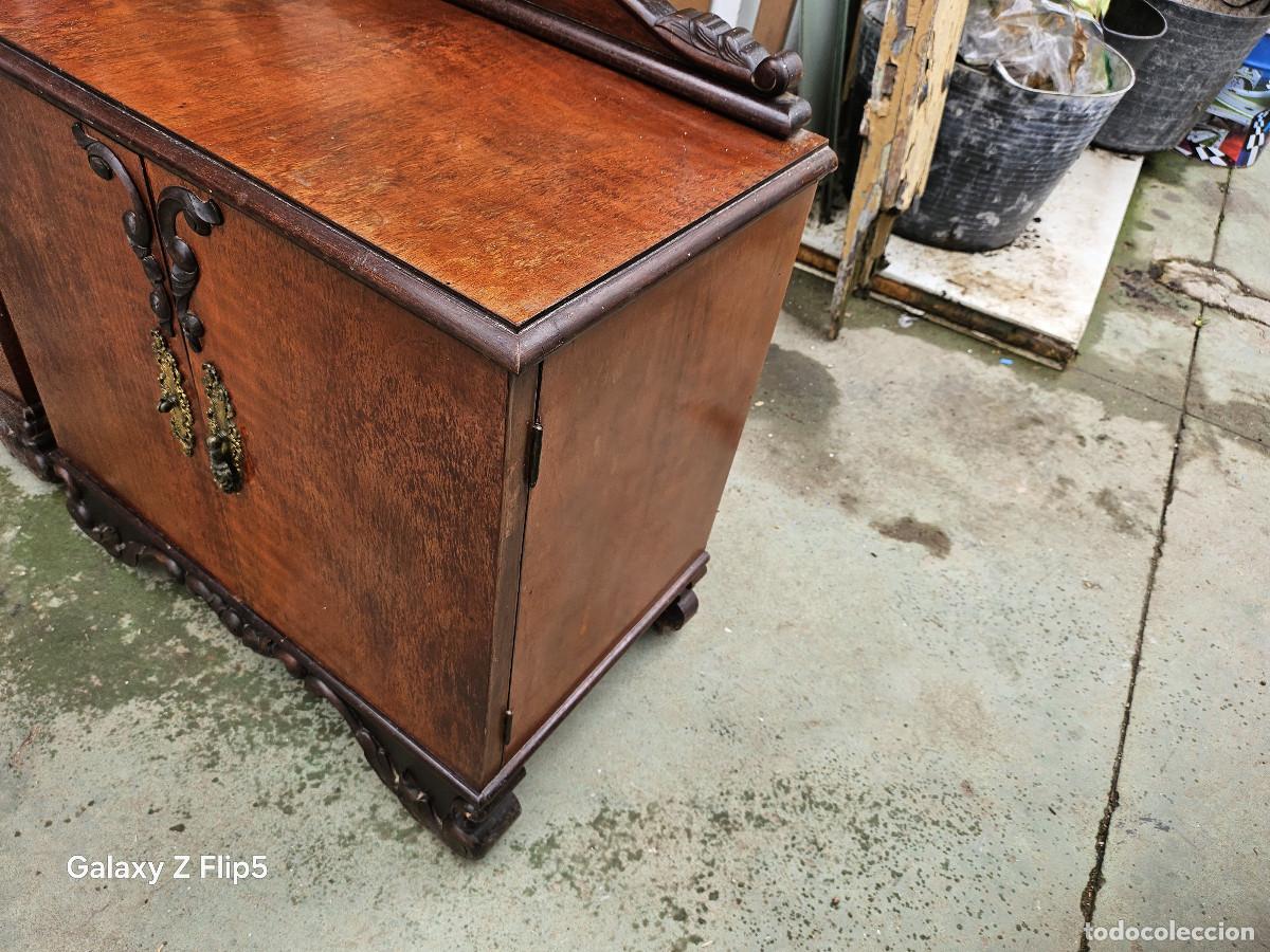 Antig&uuml;edades: mesilla de noche con ceramica - Foto 4