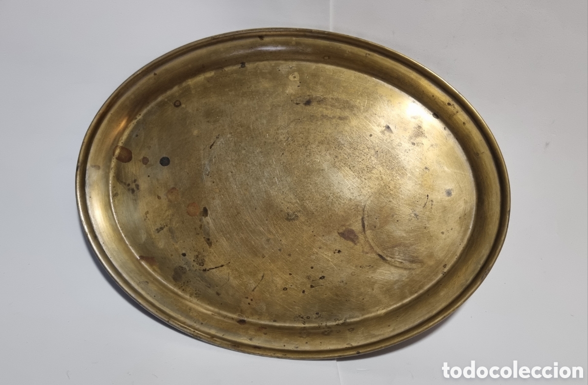 Antig&uuml;edades: Bandeja lat&oacute;n para restaurar - Foto 1