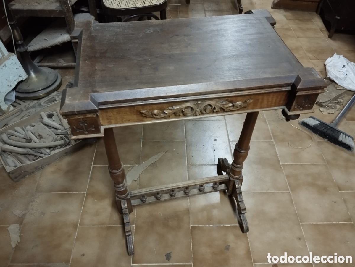 Antig&uuml;edades: Antigua mesa auxiliar - Foto 2