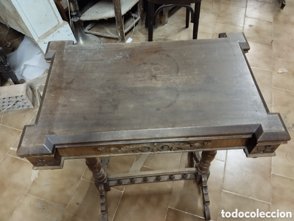 Antig&uuml;edades: Antigua mesa auxiliar - Foto 1