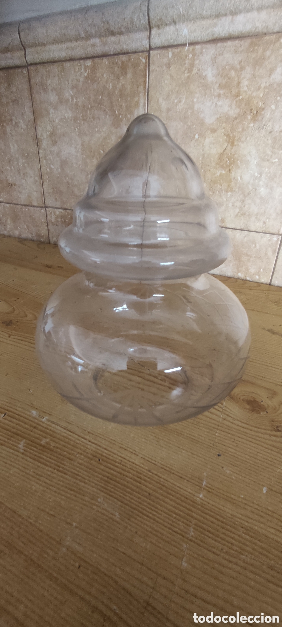 Antig&uuml;edades: Tulipa de cristal labrado - Foto 2