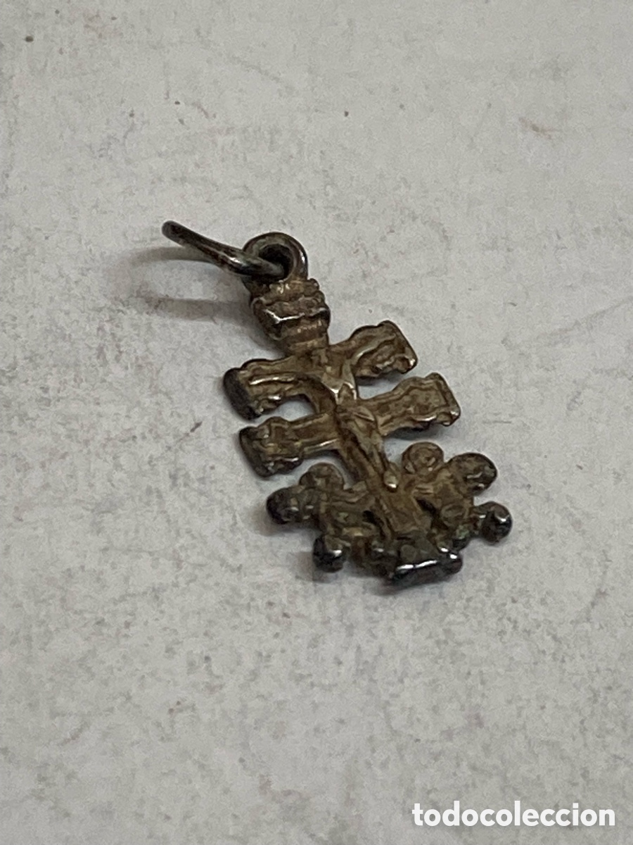 Antig&uuml;edades: Cruz de plata religiosa C418 - Foto 1