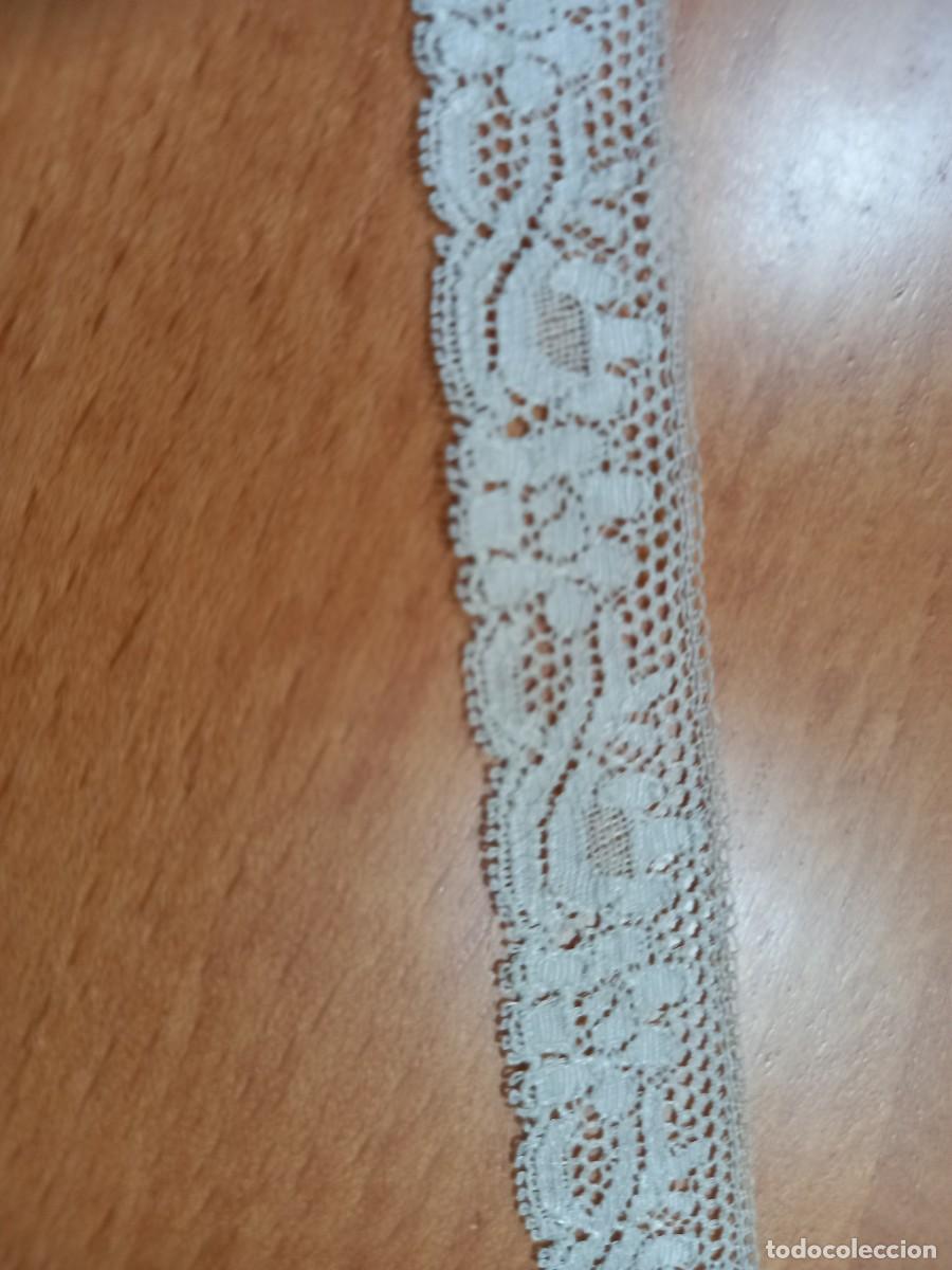 Antig&uuml;edades: Puntilla nylon beige - Foto 1