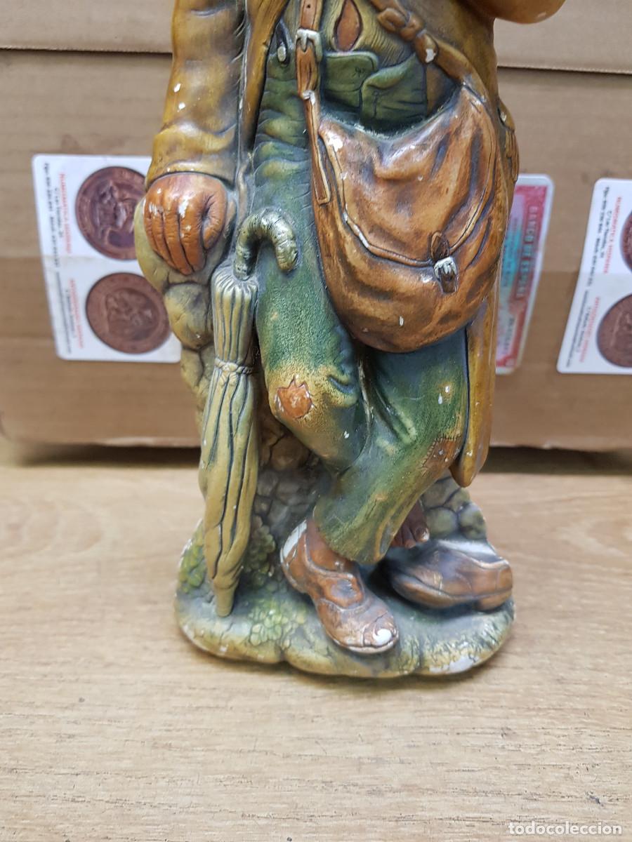 Antig&uuml;edades: ANTIGUA FIGURA DE ANCIANO - Foto 3