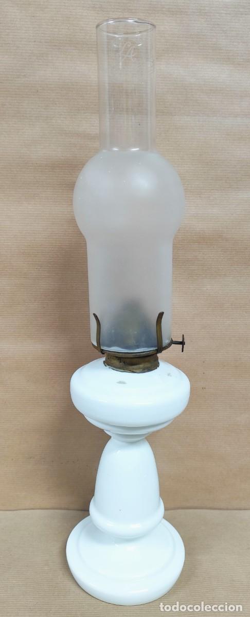 Antig&uuml;edades: ANTIGUO QUINQU&Eacute; DE OPALINA SIGLO XIX - Foto 2