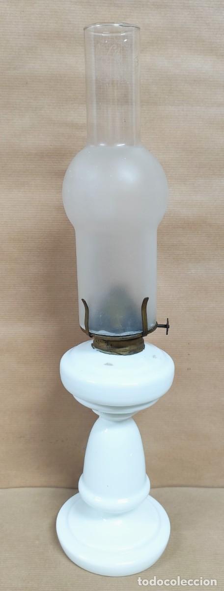 Antig&uuml;edades: ANTIGUO QUINQU&Eacute; DE OPALINA SIGLO XIX - Foto 3