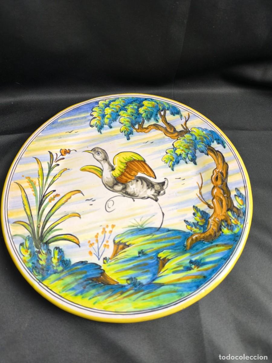Antig&uuml;edades: plato de cer&aacute;mica talavera - Foto 4
