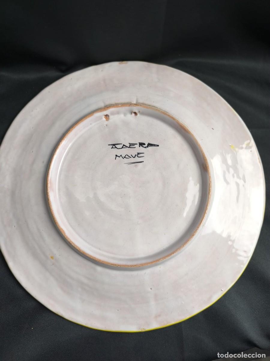 Antig&uuml;edades: plato de cer&aacute;mica de talavera - Foto 1