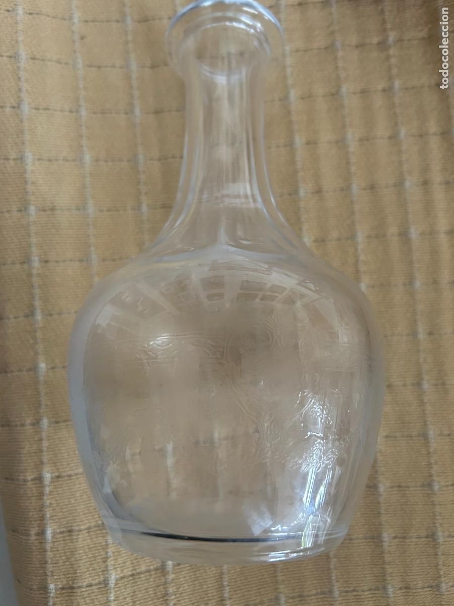 Antig&uuml;edades: BOTELLA DE CRISTAL TALLADA - Foto 1