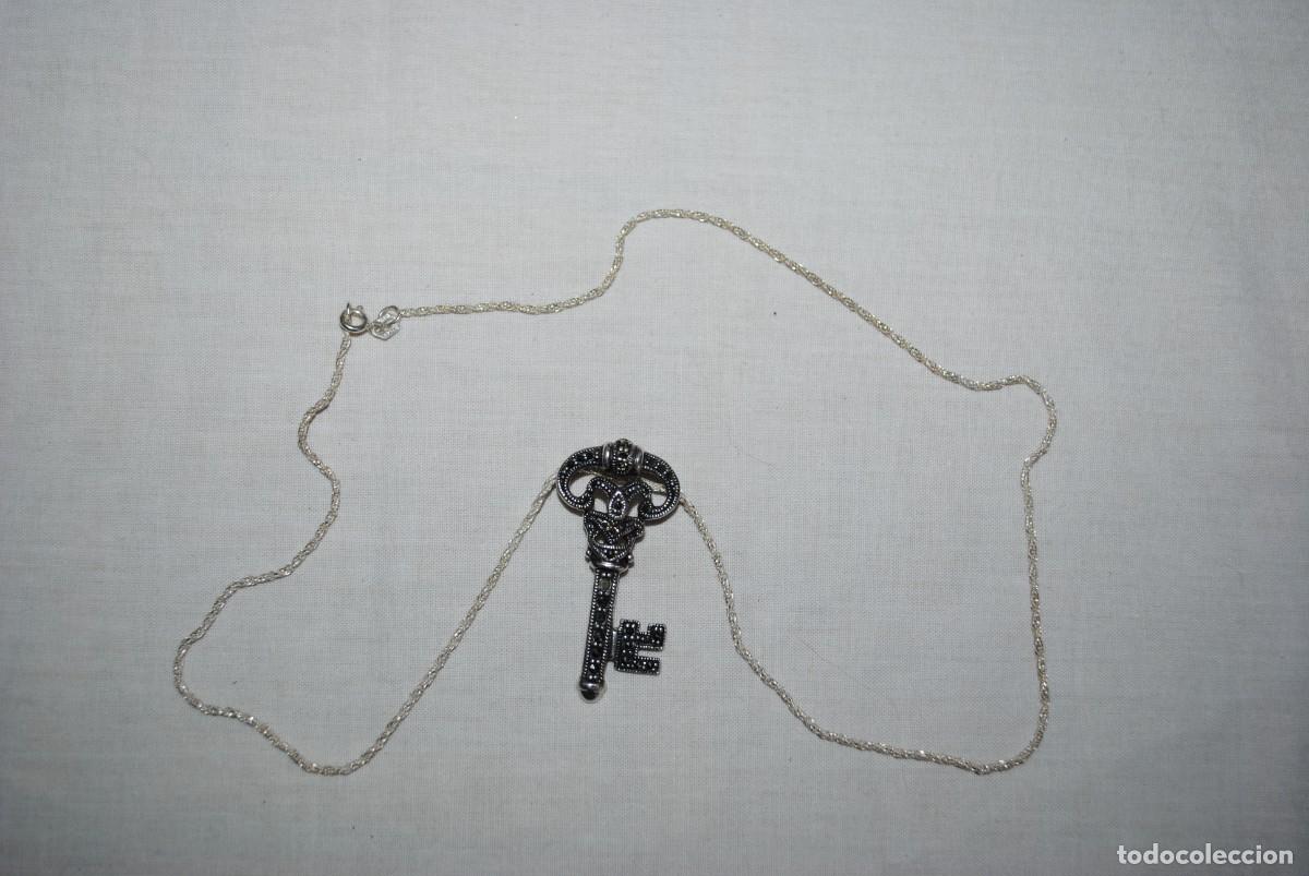 Antig&uuml;edades: CORDON DE PLATA EN FORMA ROSCADA CON LLAVE . - Foto 1