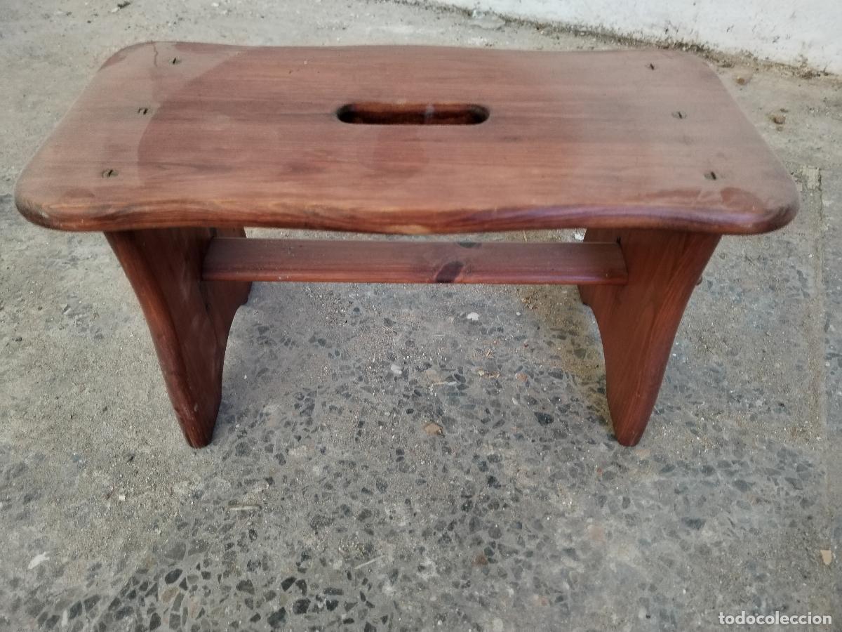 Antig&uuml;edades: banqueta taburete de madera - Foto 3