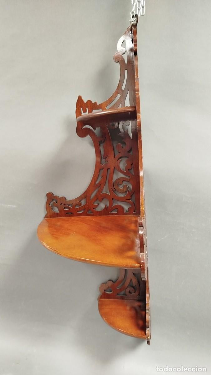 Antig&uuml;edades: ESTANTERIA ESQUINERA DE MADERA DE CAOBA - Foto 10