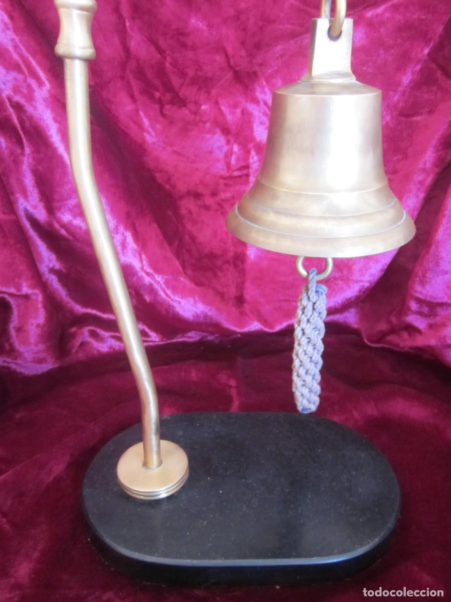 Antig&uuml;edades: CAMPANA DE BRONCE CON SOPORTE SOBREMESA - Foto 8