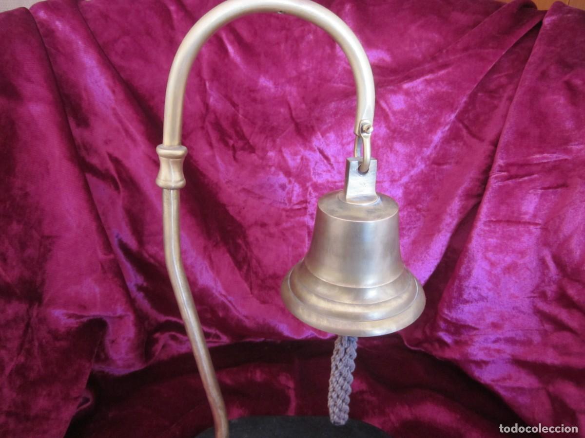 Antig&uuml;edades: CAMPANA DE BRONCE CON SOPORTE SOBREMESA - Foto 9