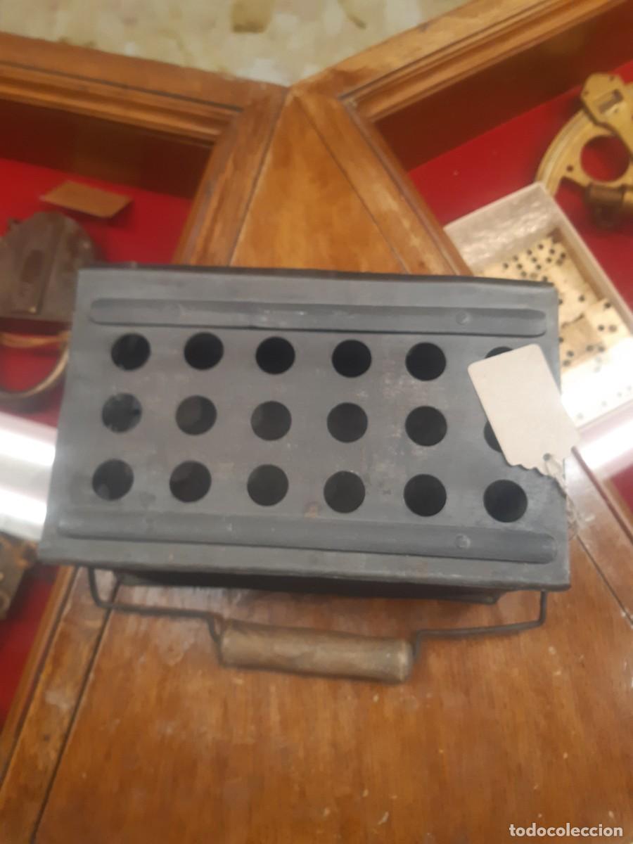 Antig&uuml;edades: BRASERO PARA PONER EN EL PUPITRE. - Foto 2